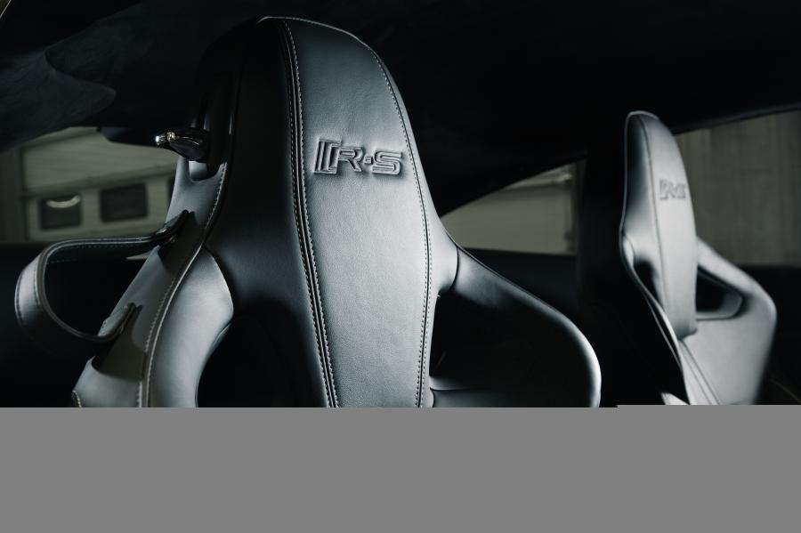  Jaguar XKR-S 2011 года  (фото 3 из 35)